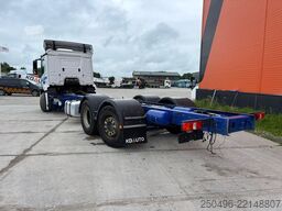 Mercedes-Benz Antos 2532 6x2*4 CHASSIS L=8792 mm