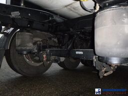 Feldbinder Powder tank alu 63 m3 (tipping)