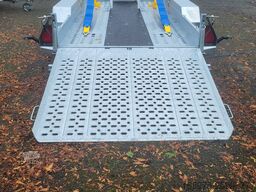 Brian James Trailers 543-3717-35-2-12