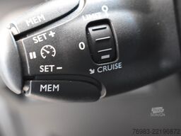 PEUGEOT BlueHDI 100 Allure Navi Standhzg Camping