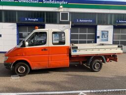 MERCEDES-BENZ 208 D Pritsche DOKA
