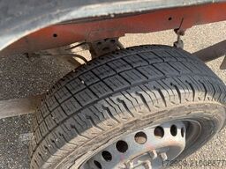 MERCEDES-BENZ 208 D Pritsche DOKA