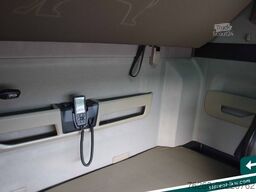MAN TGX 18.520 Low Deck D30 Retarder Standkl.  MIETE
