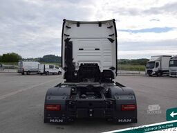 MAN TGX 18.520 Low Deck Hubsattelk. D30 Ret.  MIETE