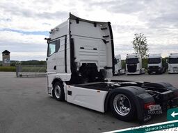 MAN TGX 18.520 Low Deck Hubsattelk. D30 Ret.  MIETE