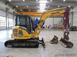KOMATSU PC55