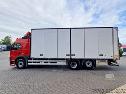 Volvo FM 370 Globetrotter 6x2*4 - Box with sidedoors ...