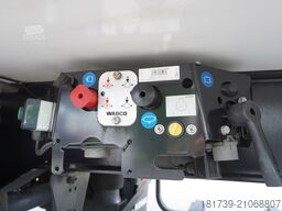 Kögel S24 refrigerator semi-trailer / 2023