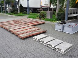 Kässbohrer LB2 TIEF-BETT low loader semi-trailer