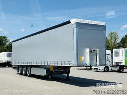 Schmitz Cargobull Curtainsider Standard Getränke