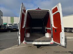 Mercedes-Benz Sprinter 319 1.9 CDI / L4 H3 / RWD / / Leder / ...