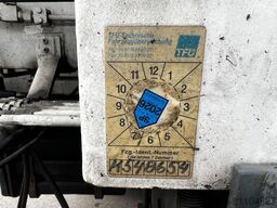 MERCEDES-BENZ ATEGO  1528     Kran