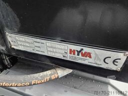 Mercedes-Benz Arocs 2543 L 6x2/4 Hiab TS 2018 TAZ Funk