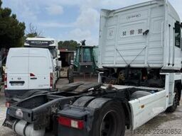 Renault Magnum 520 DXI