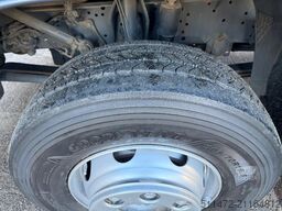 Mercedes-Benz Atego 1530 / Carrier Supra 550 / Dhollandia Laa...