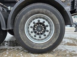 SCHMITZ CARGOBULL SKI 24 SL 7.2 / Liftachse