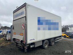 Schmitz Cargobull 2-axle box trailer with Carrier refrigeration unit