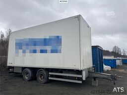 Schmitz Cargobull 2-axle box trailer with Carrier refrigeration unit