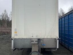 Schmitz Cargobull 2-axle box trailer with Carrier refrigeration unit