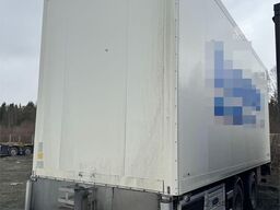 Schmitz Cargobull 2-axle box trailer with Carrier refrigeration unit