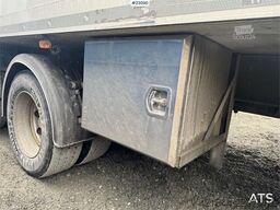 Schmitz Cargobull 2-axle box trailer with Carrier refrigeration unit