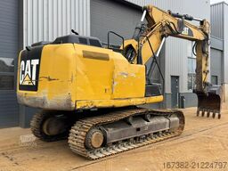 Caterpillar 323E