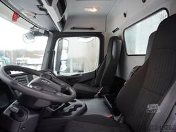 Mercedes-Benz Arocs 2536 6x2 E6 / Fassi F195A.0.23 / r