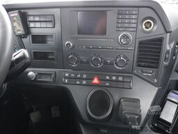 Mercedes-Benz Arocs 2536 6x2 E6 / Fassi F195A.0.23 / r