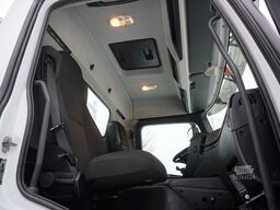 Mercedes-Benz Arocs 2536 6x2 E6 / Fassi F195A.0.23 / r