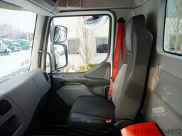 Renault C280 DTI 8/ FASSI crane F135A.22/ 8units