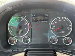 MAN TGX 26 460 6 x 2, steering lifting hydraulics, ...