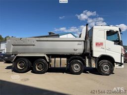 Volvo FH 540 8x4 tipper truck. WATCH VIDEO.