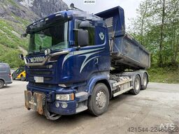 Scania R730 6x4 snowplow-equipped combination vehicle
