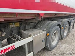 Volvo FH 540 8x4 tipper w/ Kilafors 2 axle trailer. Low