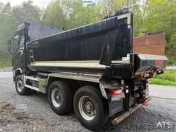 Volvo FH16 750 tipping truck