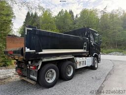 Volvo FH16 750 tipping truck