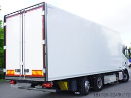 DAF XF 450 6x2 / KRONE 20 EPAL refrigerator