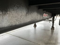 Fruehauf FSR MD4 / Box / Loadlift 2000 kg / Lift axle / ...