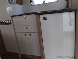 BÜRSTNER Limited T 660 Markise, el. Hubbett, SAT/TV