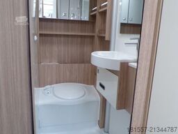 BÜRSTNER Limited T 660 Markise, el. Hubbett, SAT/TV