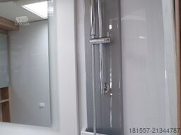 BÜRSTNER Limited T 660 Markise, el. Hubbett, SAT/TV