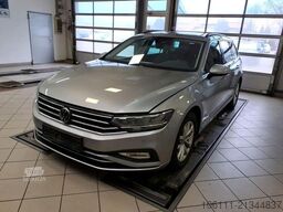 VOLKSWAGEN Passat Variant Business DSG KAM
