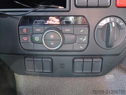 DAF CF 290 45 LF 230 Bakwagen+Dhollandia 1500 kg