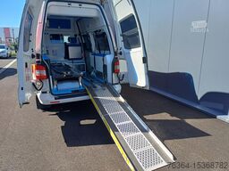 VW T5 Transporter Ambulance