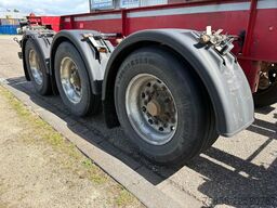 Schmitz Cargobull SCF24 20FT Chassis / Tank / ADR / BPW Axles / D...