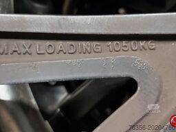 Volkswagen Occ Band 295/30R22 103V Roadian HP Nexen set