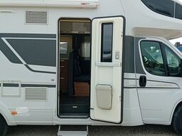 ADRIA Coral XL Plus 670 SL Automatk, 160 PS, Markise