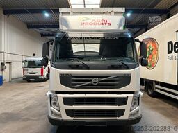 Volvo FM 330 4x2 BOX 7m x 2m48 x 2m75 - 542.000km - E...
