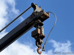 Volvo FM 420 8x2 HOOKLIFT + CRANE PALFINGER PK19.001 ...