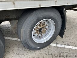 Krone SDP 27 / Box - Confectie / 3 axle BPW Drum / NL...